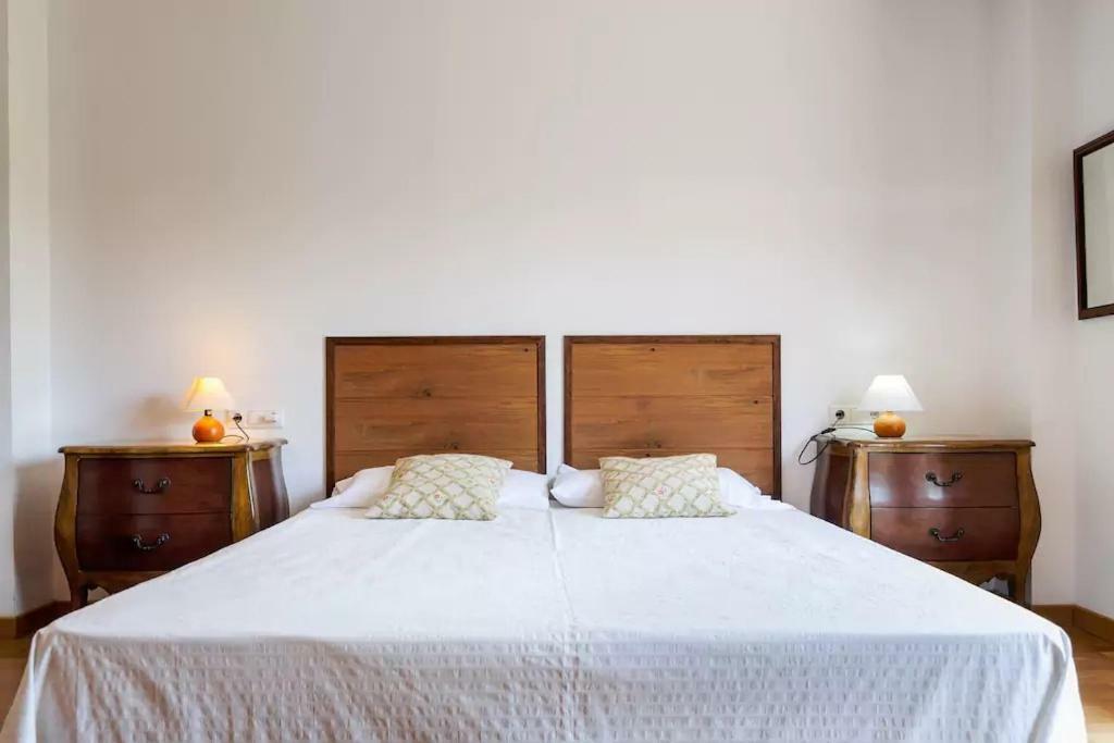 Ca La Gloria Bed & Breakfast Vilabertrán Dış mekan fotoğraf