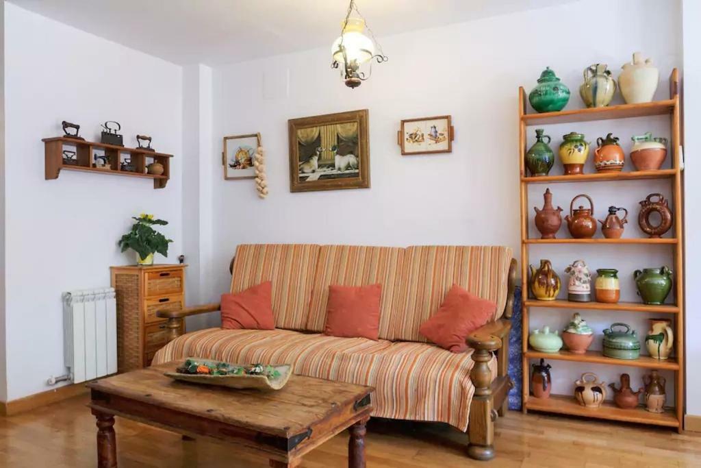 Ca La Gloria Bed & Breakfast Vilabertrán Dış mekan fotoğraf