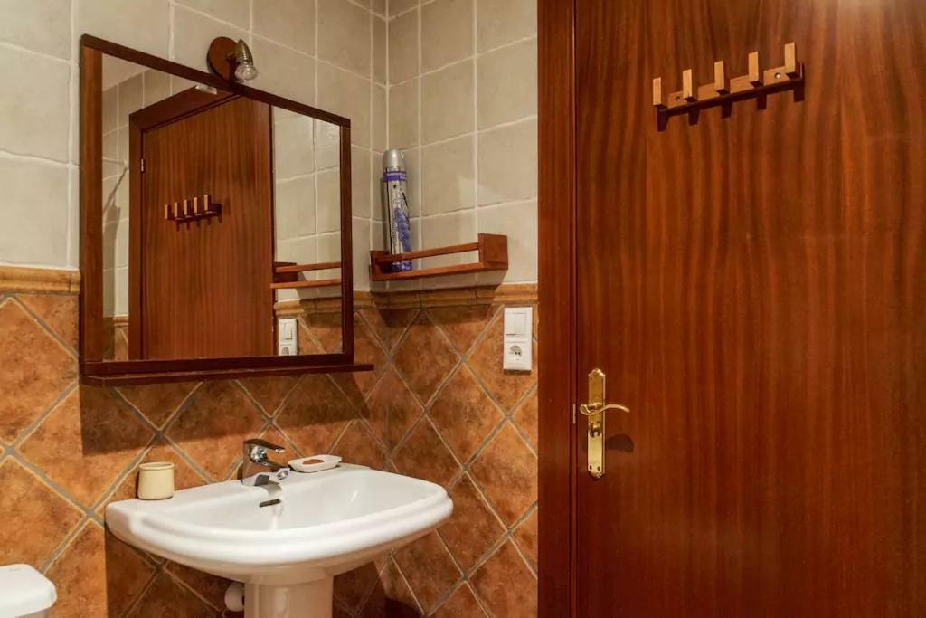 Ca La Gloria Bed & Breakfast Vilabertrán Dış mekan fotoğraf