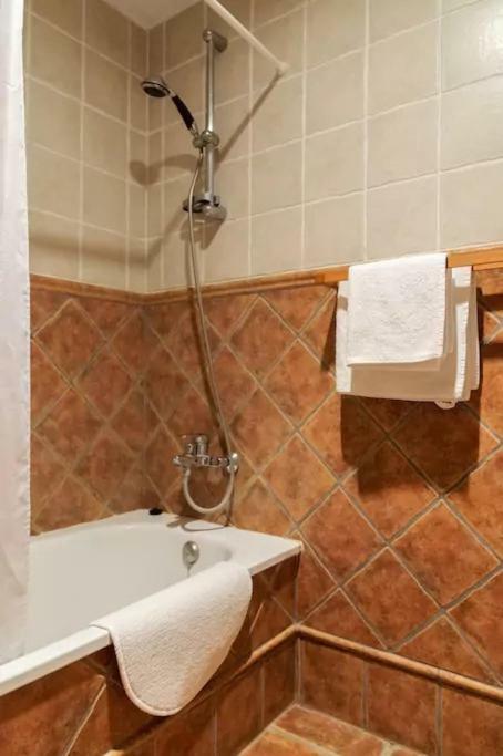 Ca La Gloria Bed & Breakfast Vilabertrán Dış mekan fotoğraf