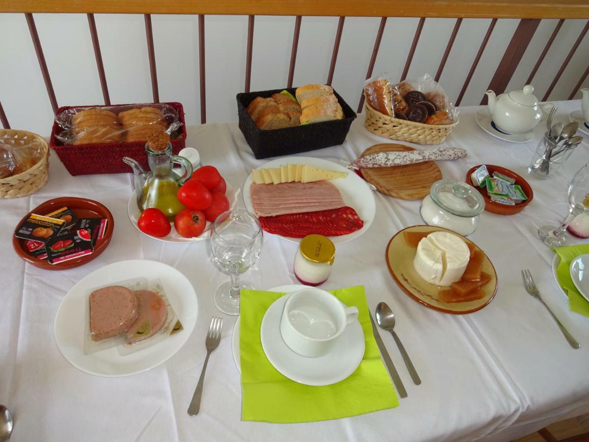 Ca La Gloria Bed & Breakfast Vilabertrán Dış mekan fotoğraf